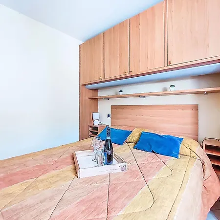 Apartment By Interhome *
